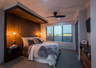 Breezway Louvres in the bedroom with flyscreens